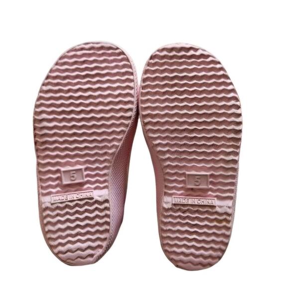 Hunter x Peppa Pig Classic Pull On Rain Boots - Picture 9 of 14